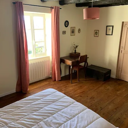 Ferienhaus Claire Fontaine Montignac Lascaux 10 Personnes *